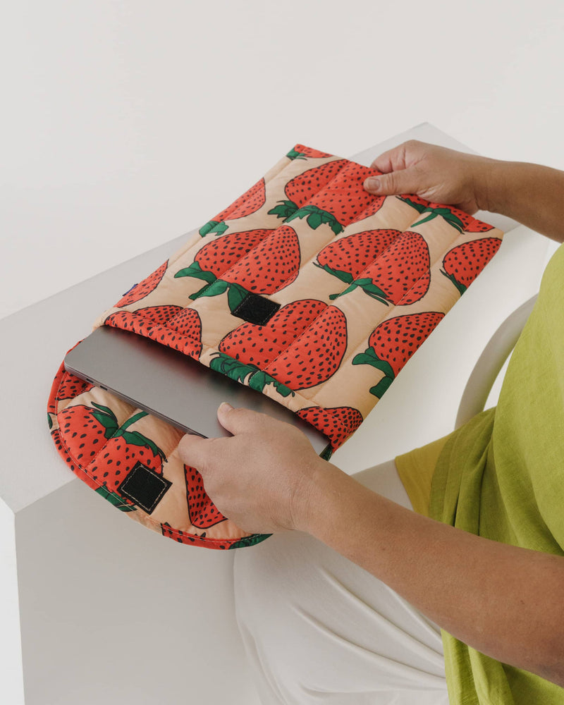 BAGGU.com Organization Puffy Laptop Sleeve 16