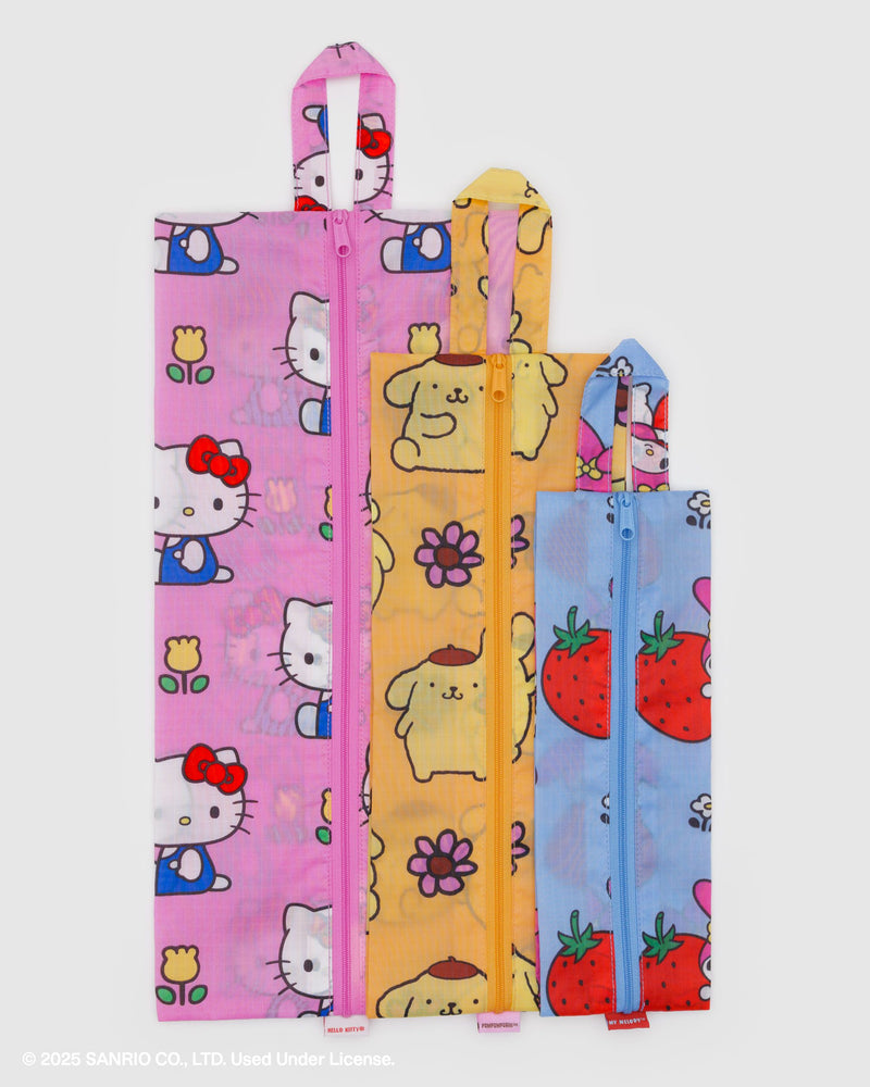 BAGGU.com  3D Zip Set - Hello Kitty and Friends Florals