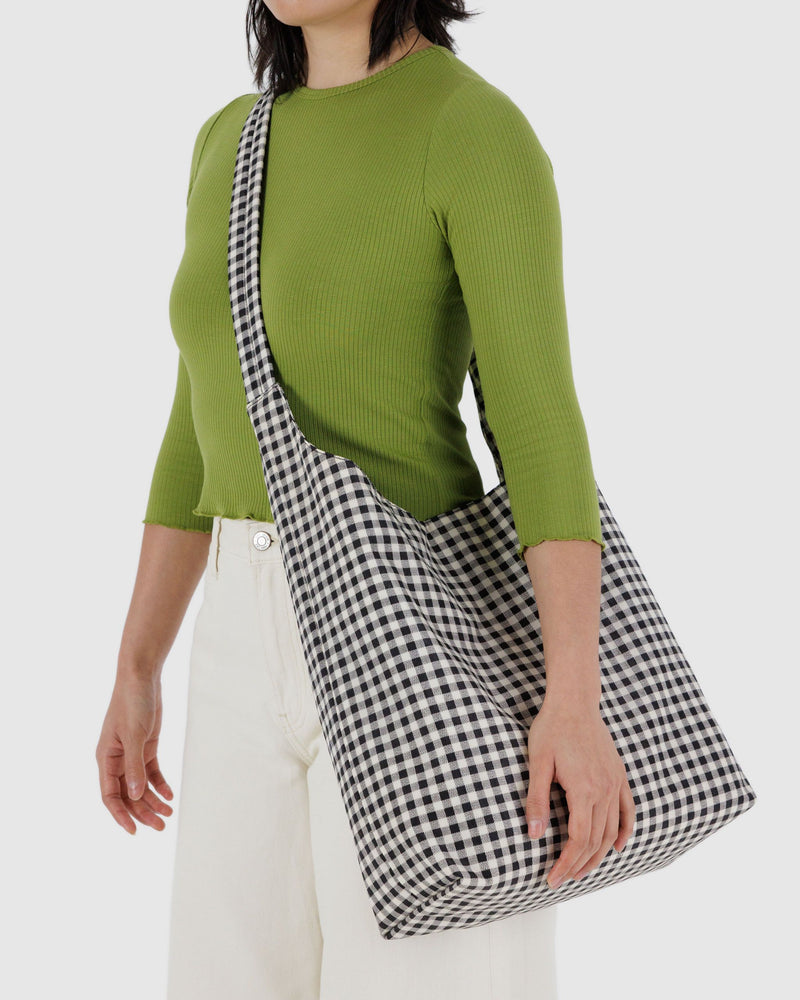 BAGGU.com Crossbody Bags Large Nylon Sling - Black & White Gingham