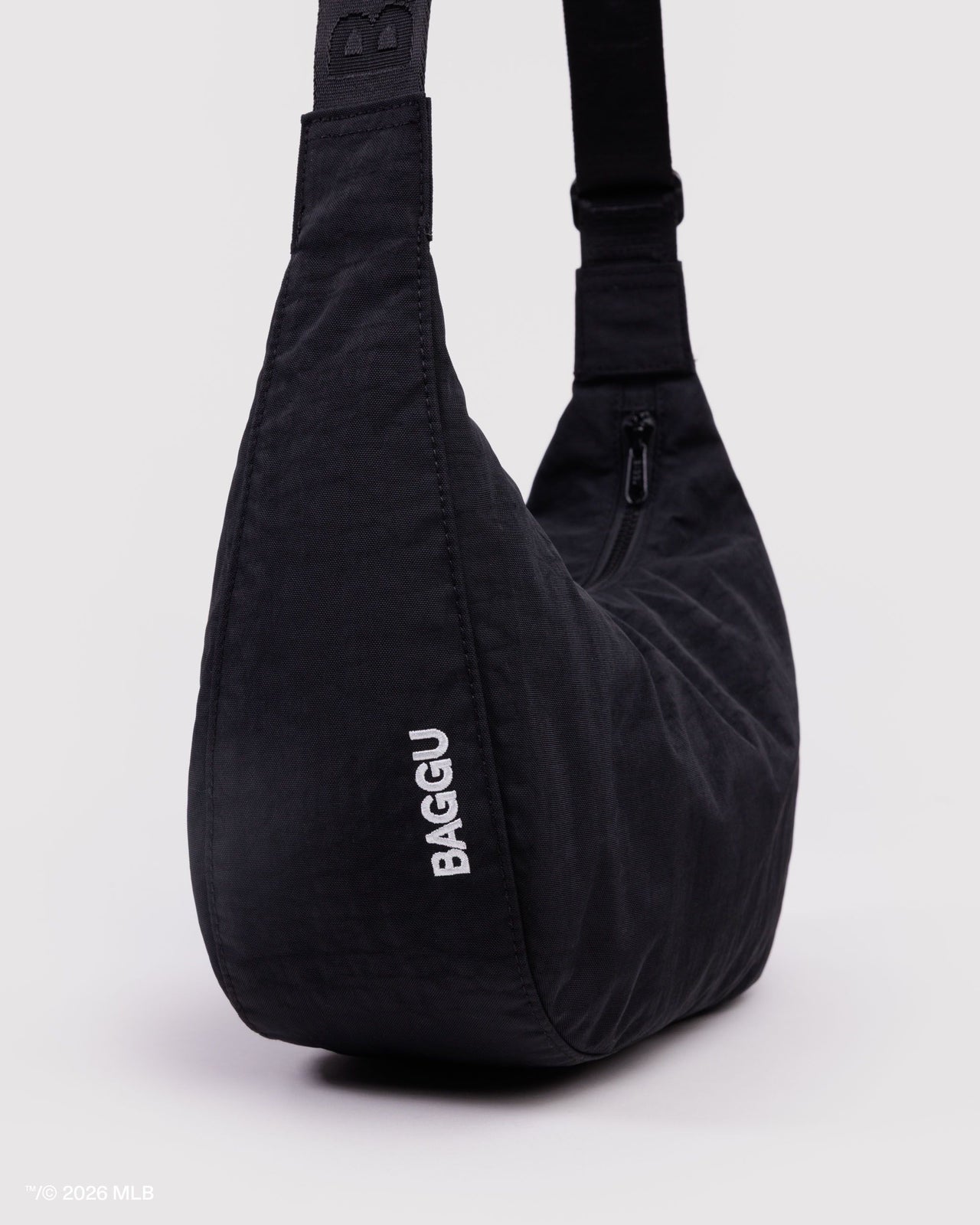 Medium Nylon Crescent Bag - San Francisco Giants™