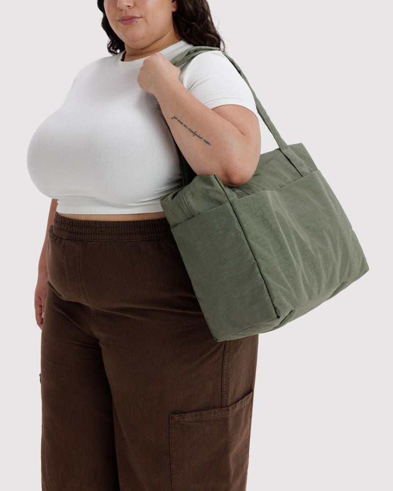 BAGGU  Small Cloud Carry-On - Caper