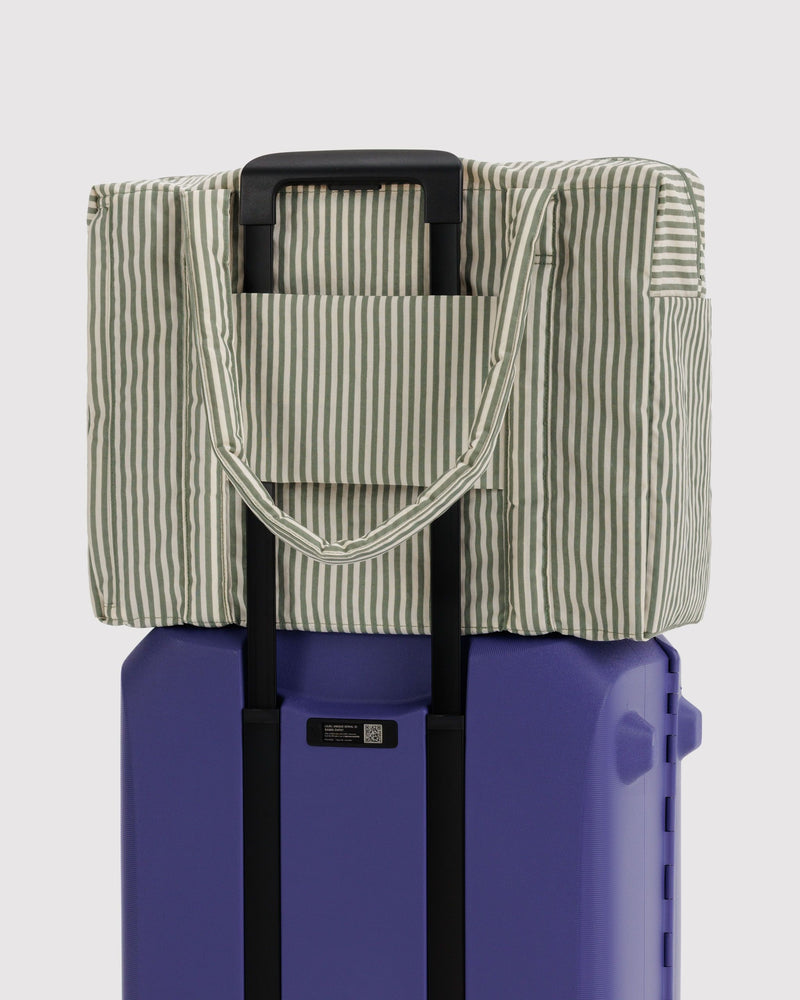 BAGGU  Cloud Carry-on - Sage Stripe