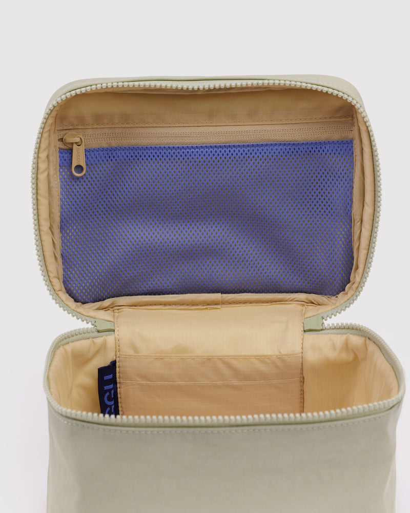 BAGGU  Large Cosmetic Case - Celadon