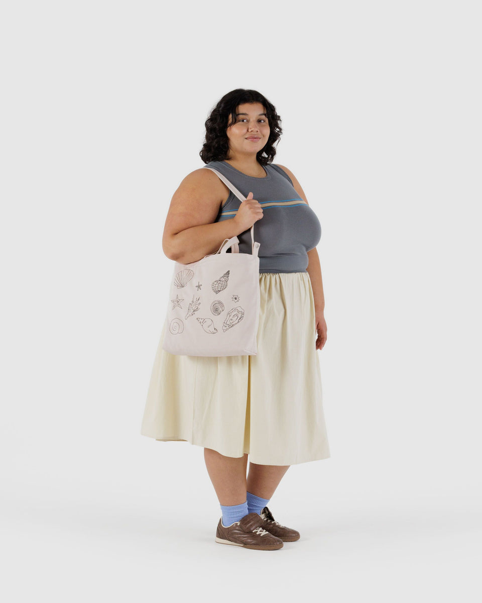 BAGGU ALL PRODUCTS Horizontal Zip Duck Bag - Embroidered Shells