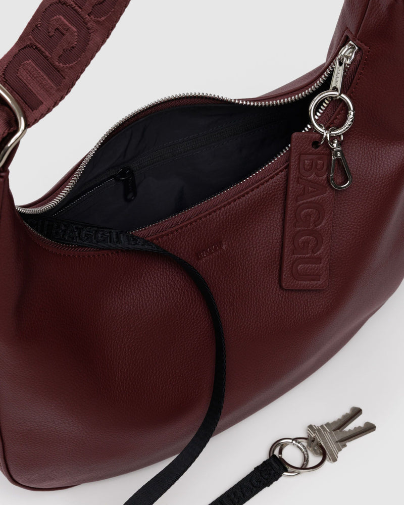 BAGGU  Medium Recycled Leather Crescent Bag - Mahogany