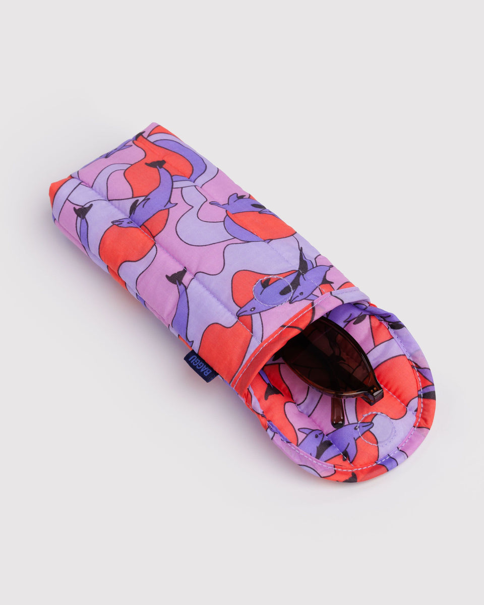 BAGGU Accessories Puffy Glasses Sleeve - Dolphins