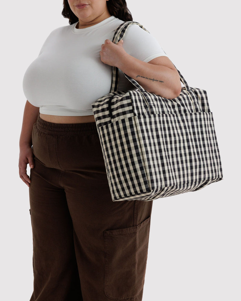 BAGGU  Cloud Carry-on - Black and Cream Gingham