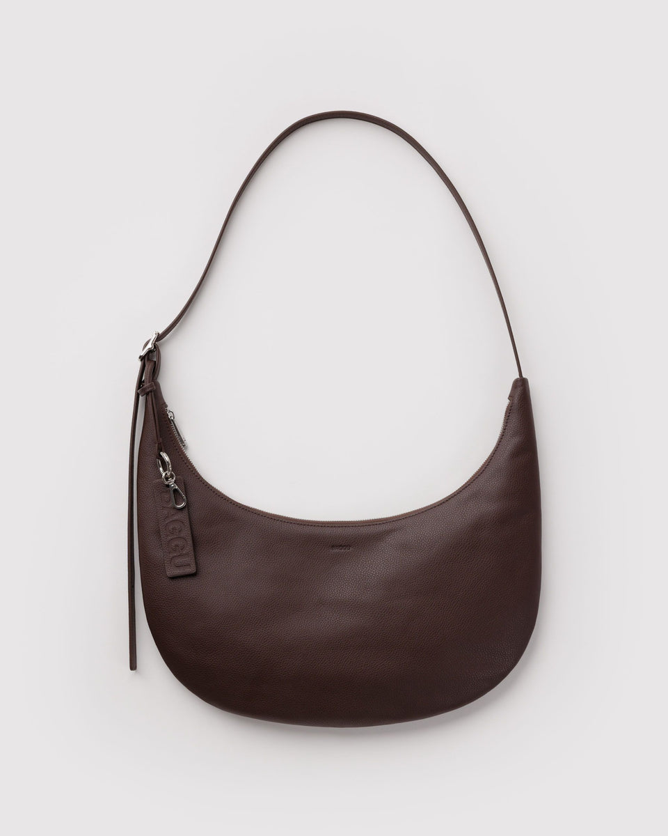 BAGGU Recycled Leather 2025 - Shipping Medium Recycled Leather Flat Crescent - Brown
