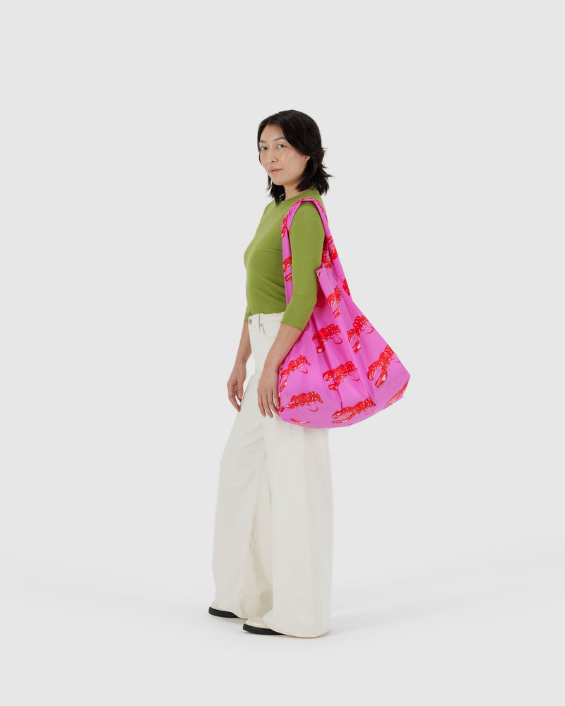 BAGGU.com  Big Baggu - Pink Lobster