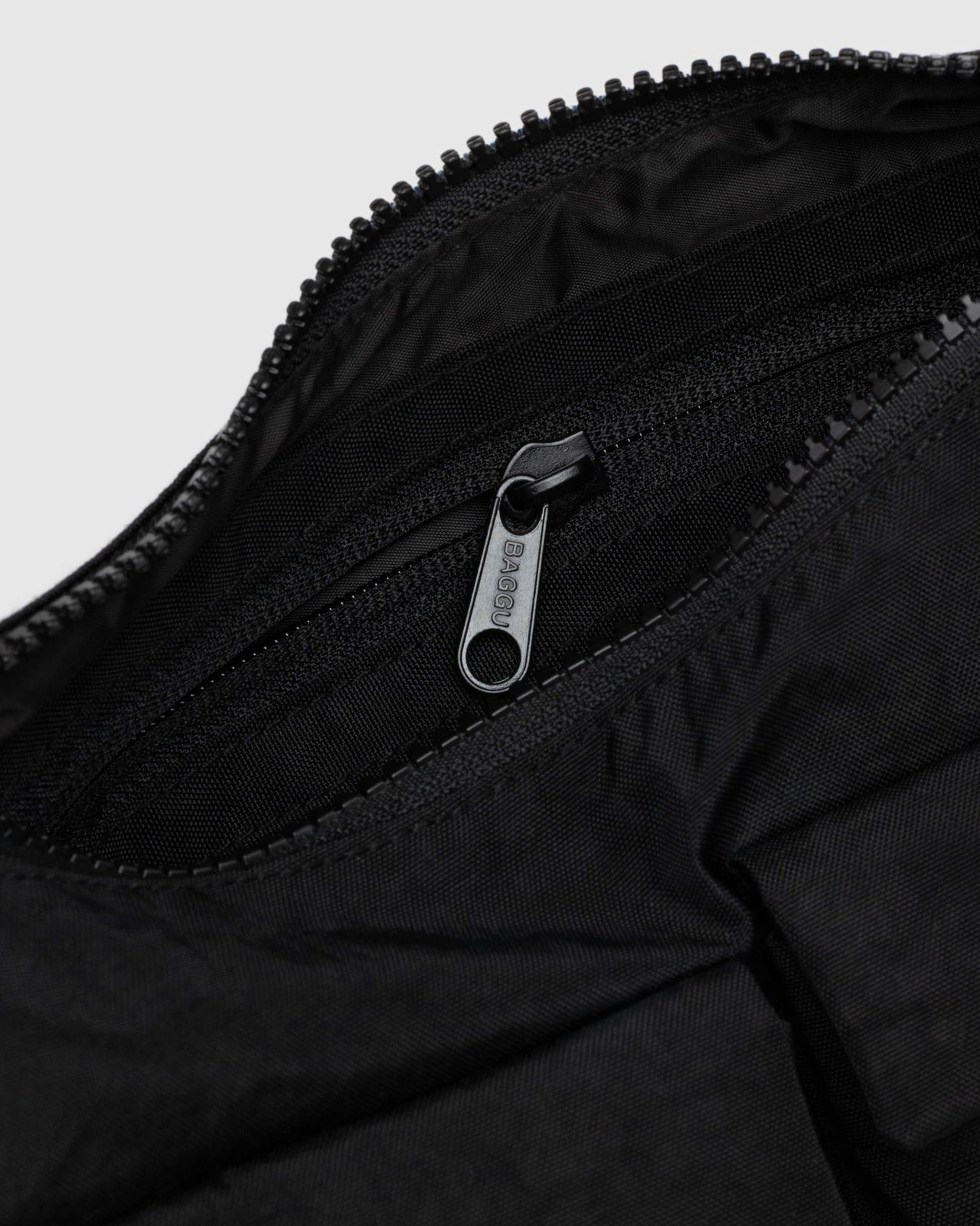 Cargo Shoulder Bag - Black