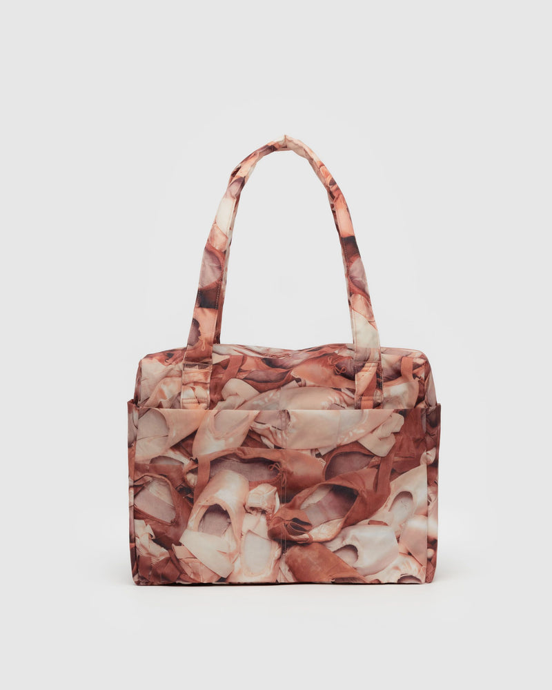 BAGGU ALL PRODUCTS Small Cloud Carry-On - Pointe Shoe