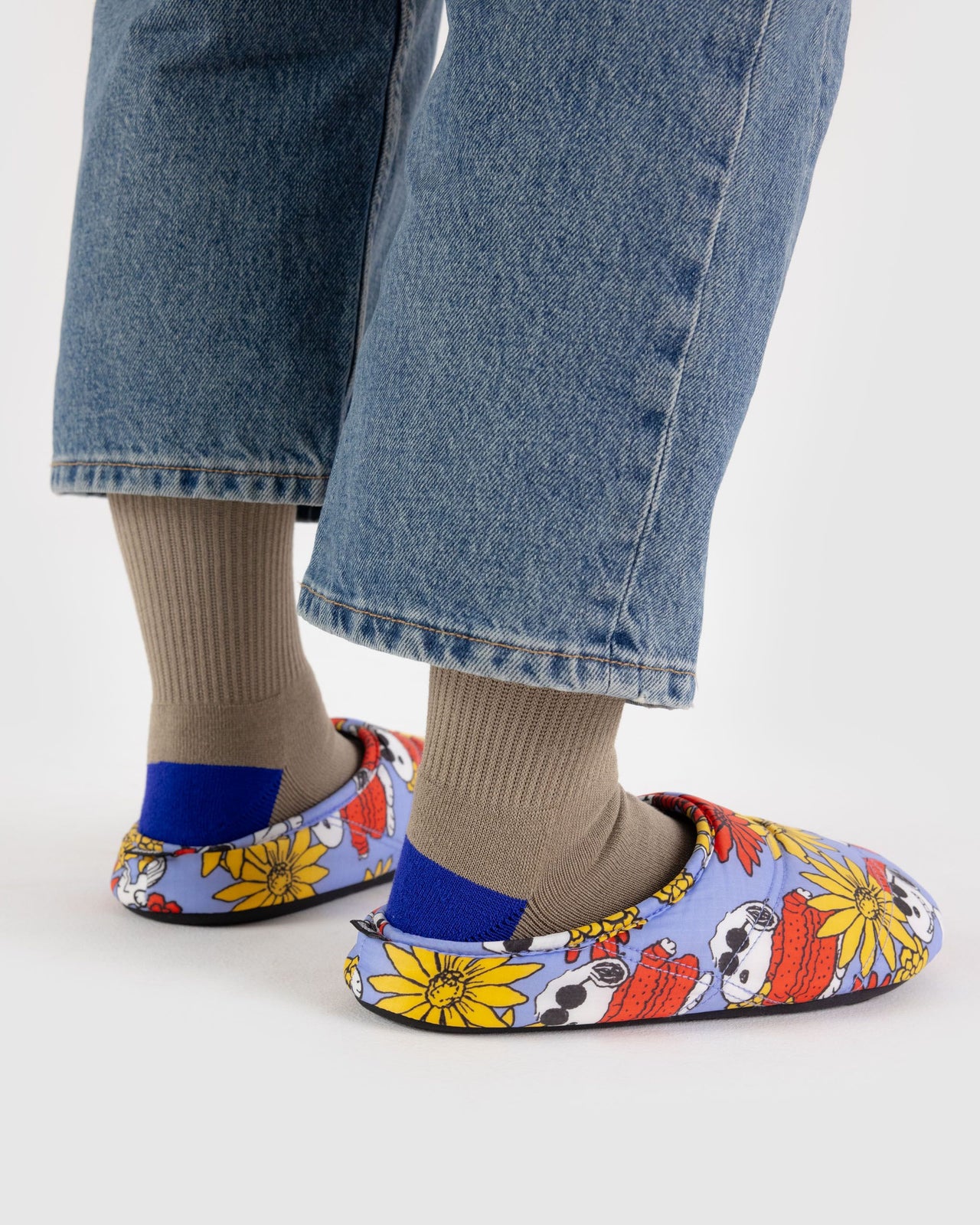 Puffy Slippers - Floral Snoopy