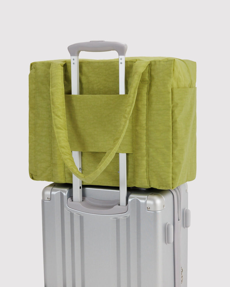 BAGGU  Small Cloud Carry-On - Chartreuse