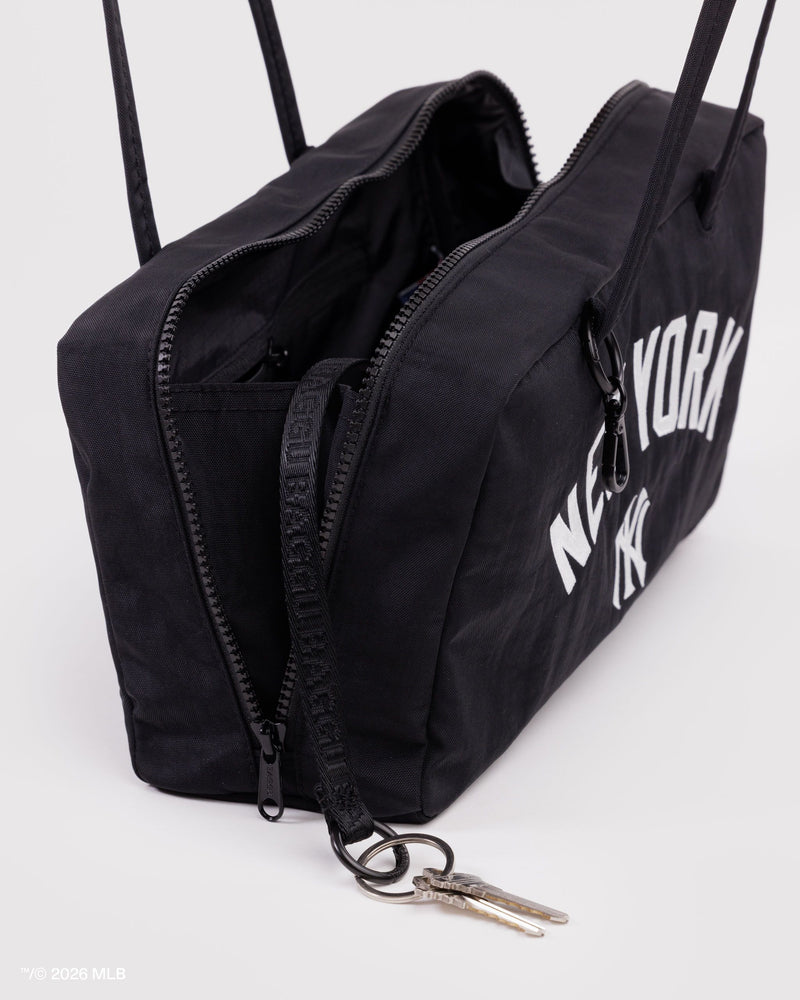 BAGGU  Nylon Bowler Bag - New York Yankees™