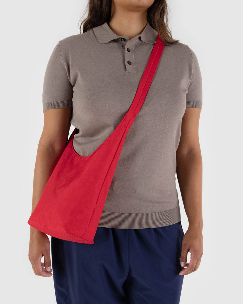 BAGGU.com  Small Nylon Sling - Candy Apple