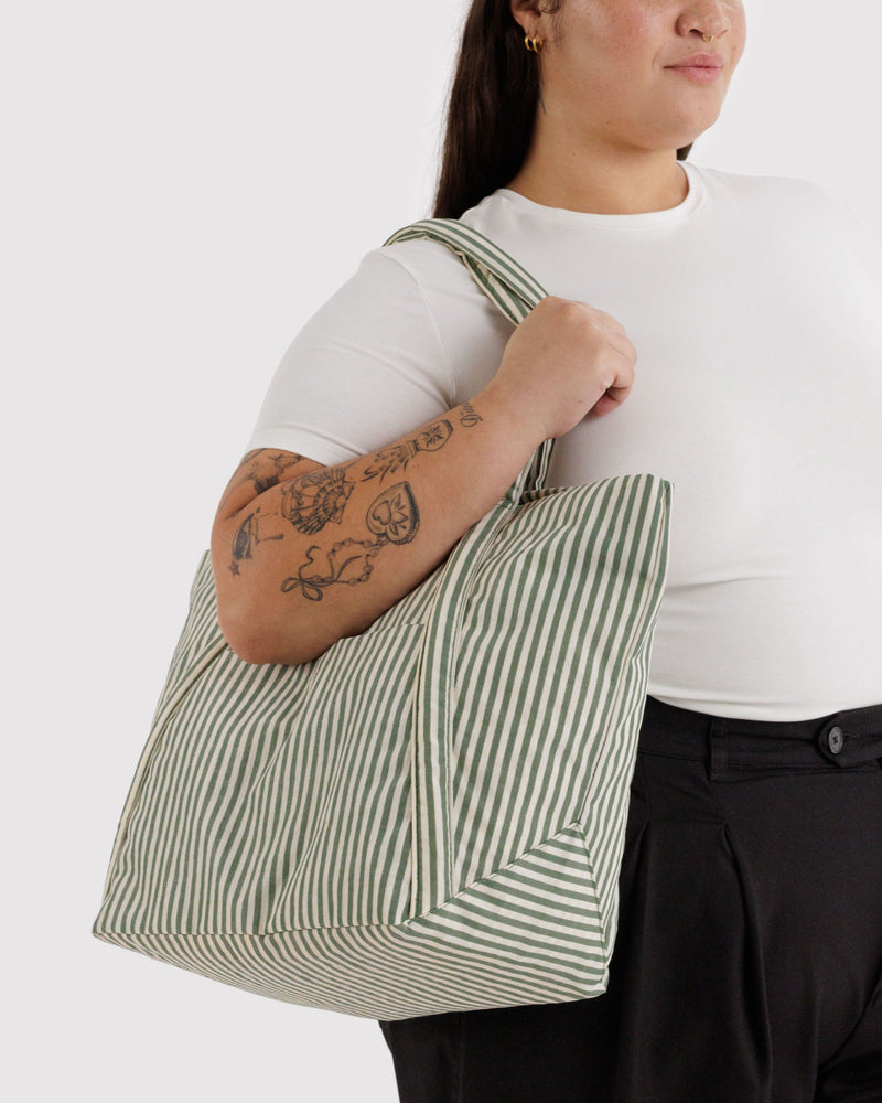 BAGGU  Cloud Bag - Sage Stripe
