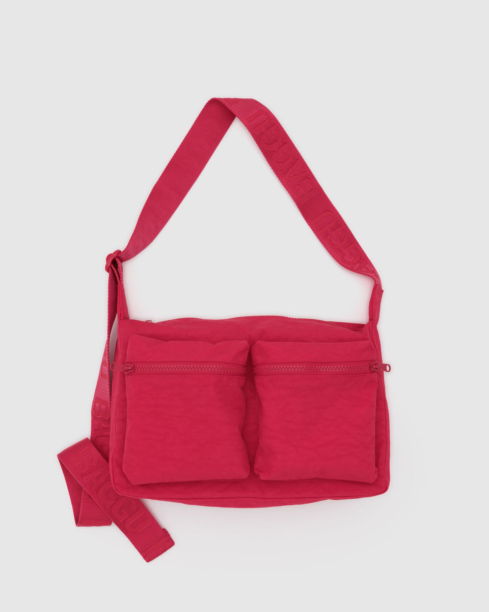 BAGGU ALL PRODUCTS Medium Cargo Crossbody - Candy Apple