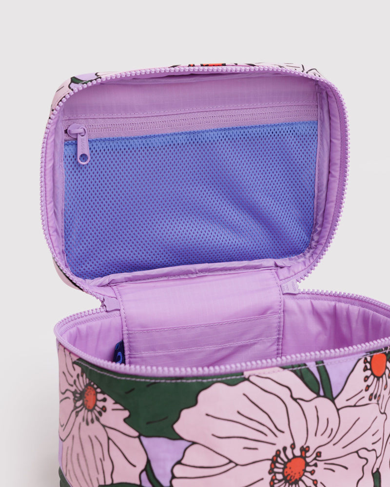 BAGGU.com  Large Cosmetic Case - Pink Poppy