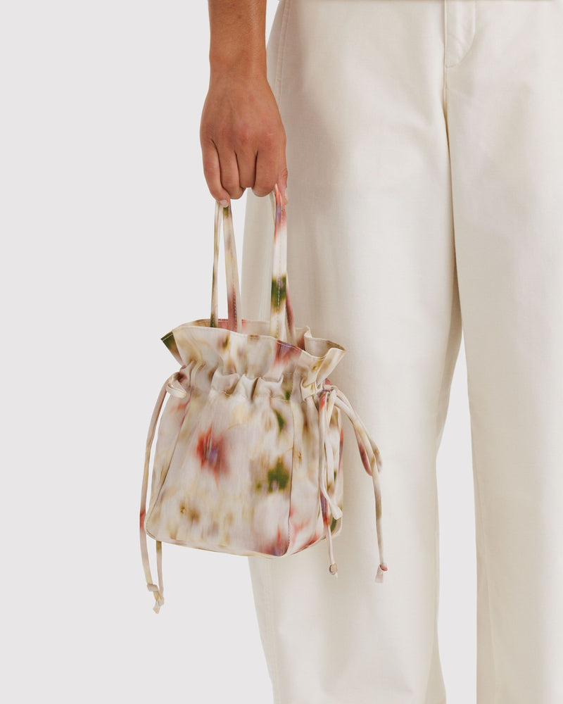 BAGGU  Nylon Drawstring Bag - Abstract Floral