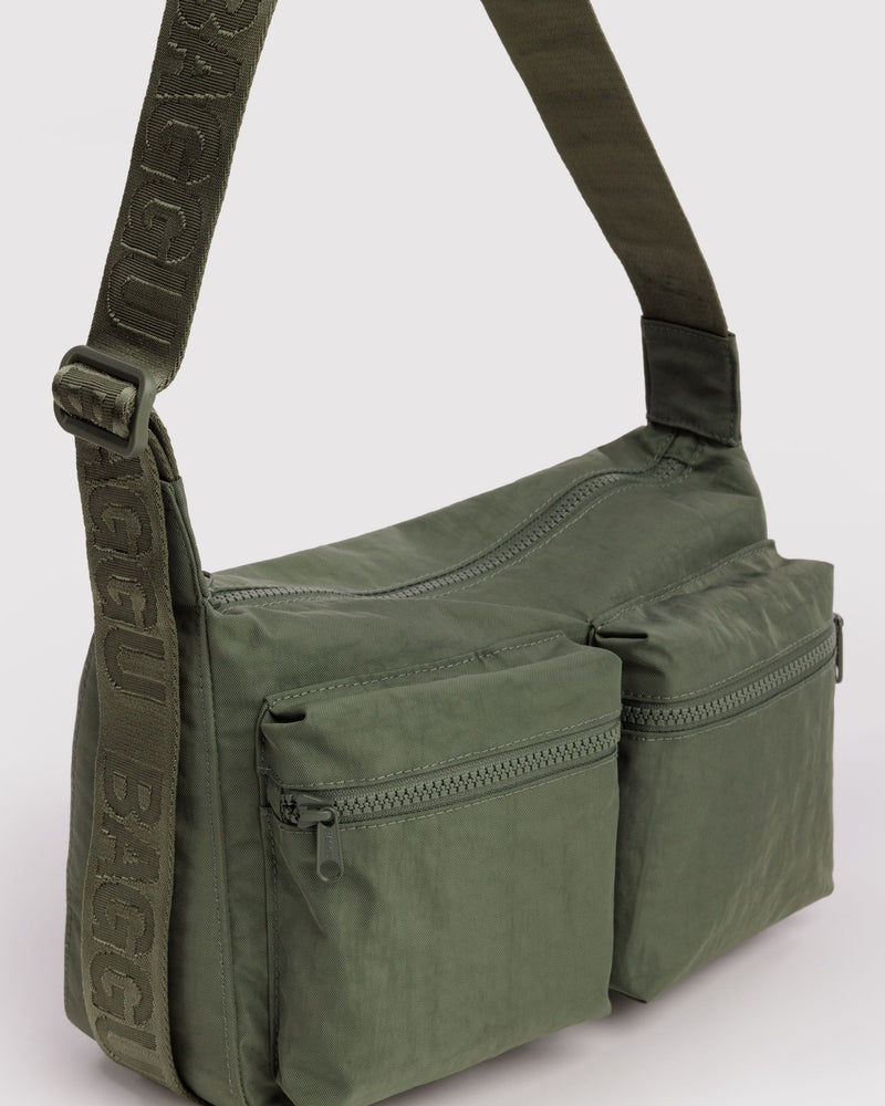 BAGGU  Medium Cargo Crossbody - Caper