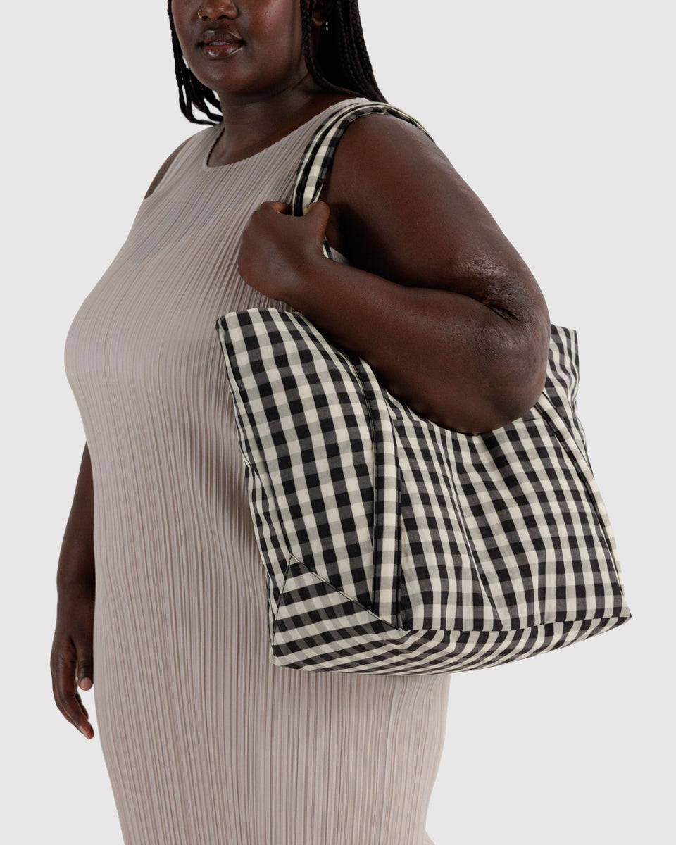 BAGGU Nylon Cloud Bag - Black and Cream Gingham