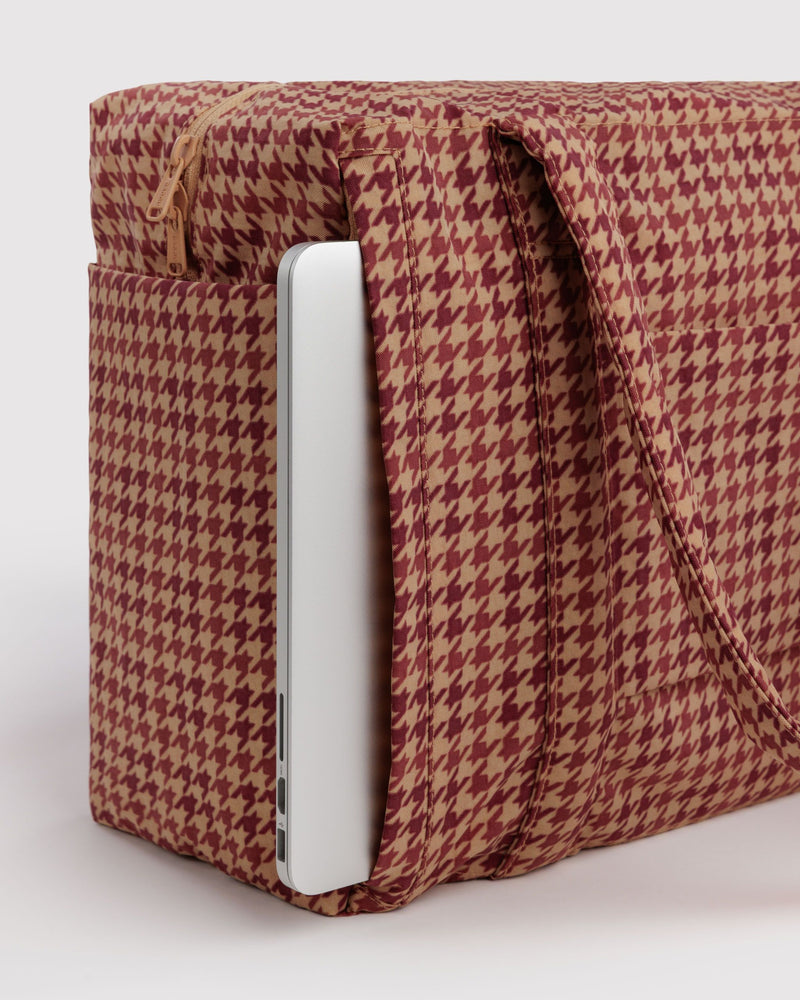 BAGGU  Small Cloud Carry-On - Tan Houndstooth