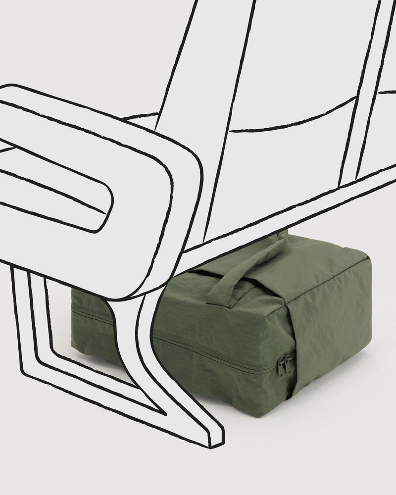 BAGGU  Small Cloud Carry-On - Caper