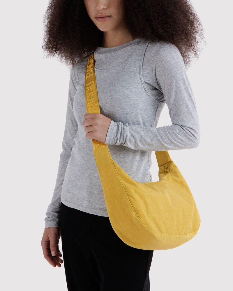 BAGGU  Medium Nylon Crescent Bag - Sunflower