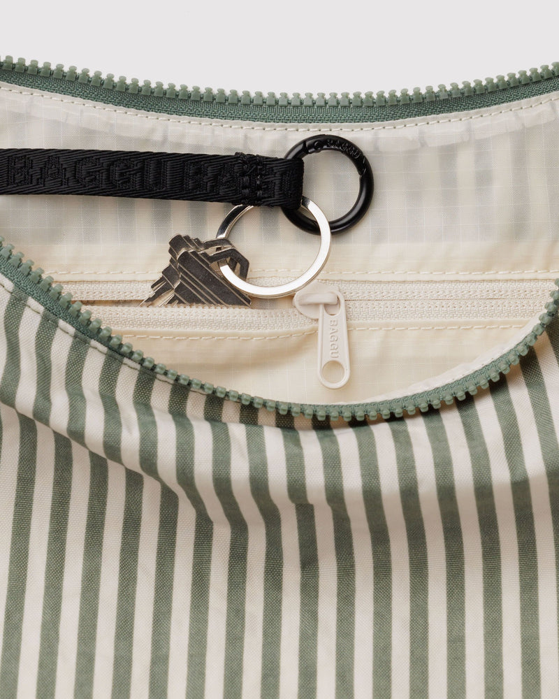 BAGGU  Medium Nylon Crescent Bag - Sage Stripe