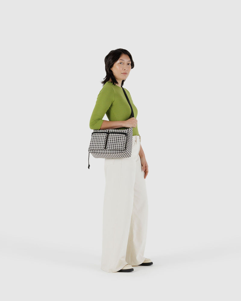 BAGGU  Medium Cargo Crossbody - Black & White Gingham