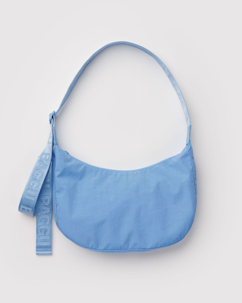 BAGGU Products Medium Nylon Crescent Bag - Piscine