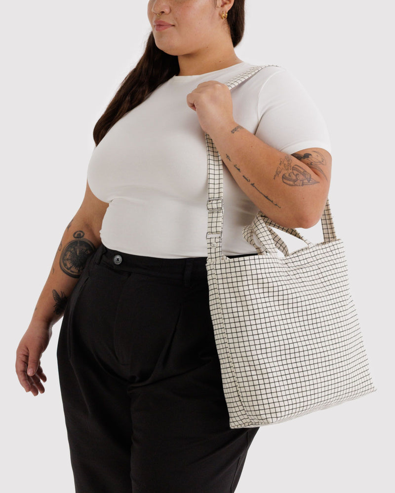 BAGGU  Horizontal Zip Duck Bag - Natural Grid