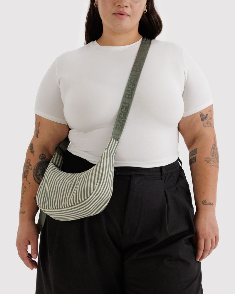 BAGGU  Small Nylon Crescent Bag - Sage Stripe