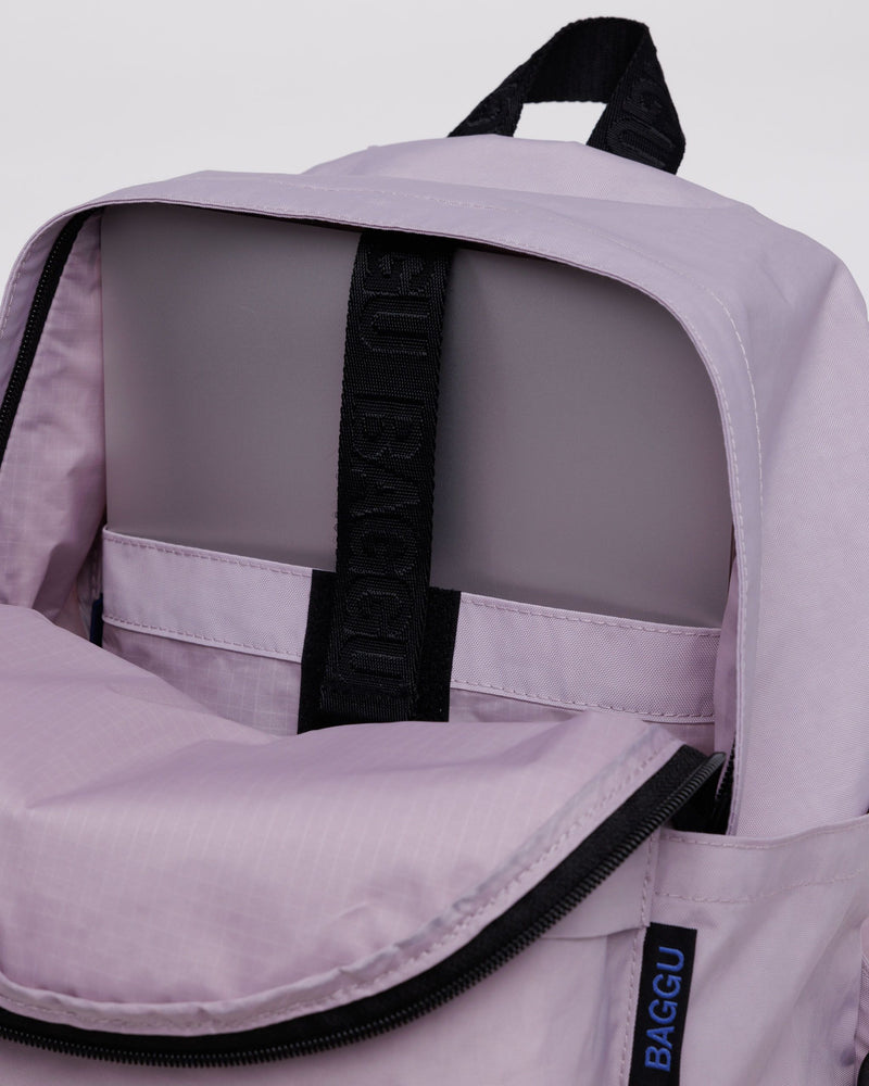BAGGU.com  Medium Nylon Backpack - Dusty Pink