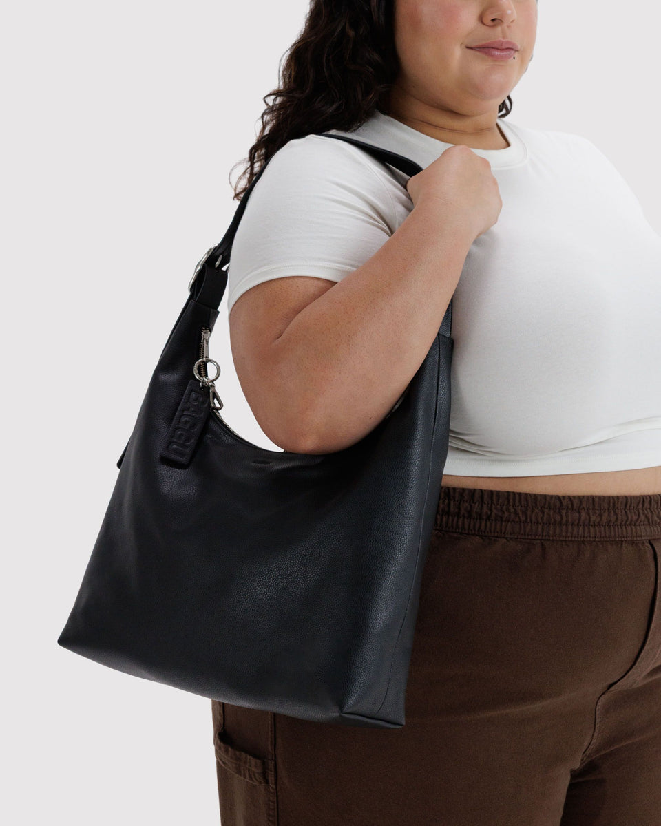 BAGGU Products Recycled Leather Shoulder Bag - Black