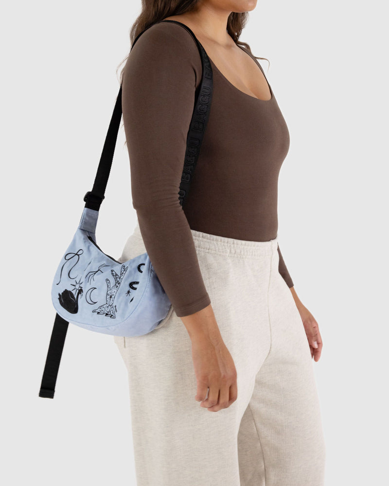 BAGGU ALL PRODUCTS Small Nylon Crescent Bag - Embroidered Ballet Icons