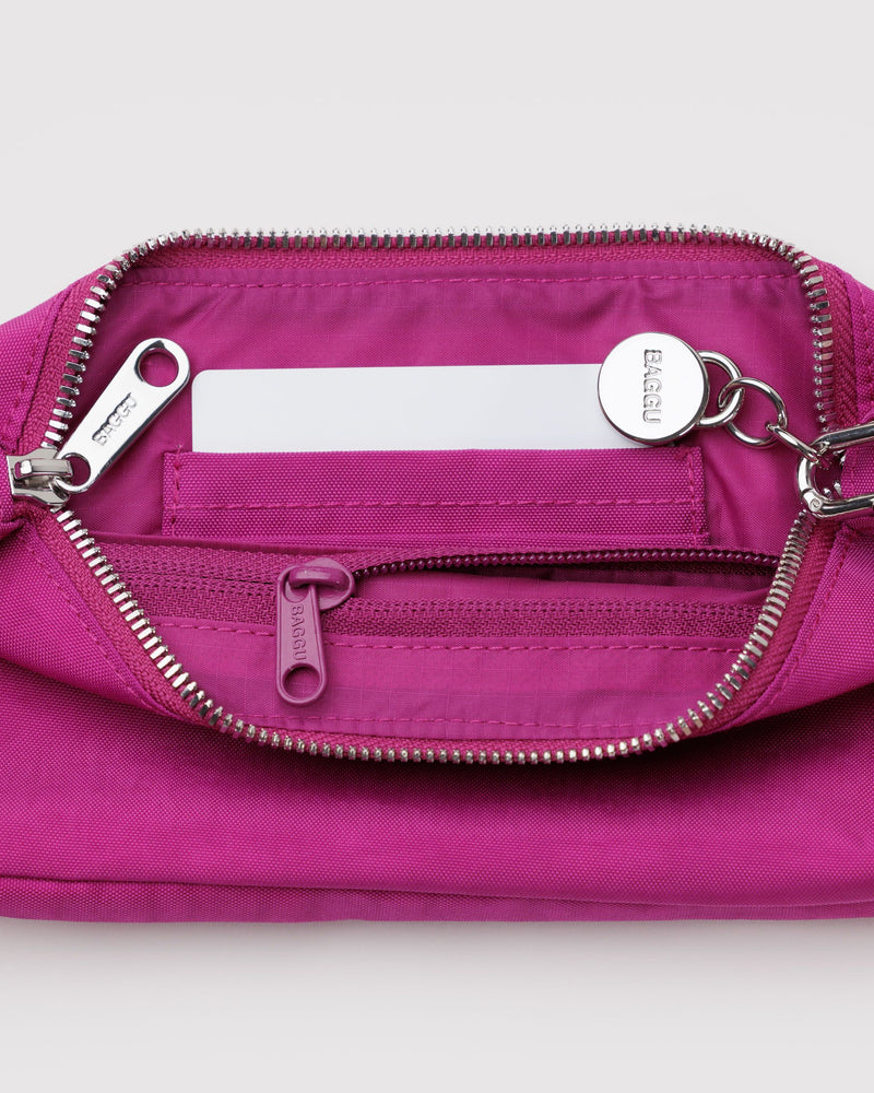 BAGGU  Nylon Pochette - Deep Fuchsia