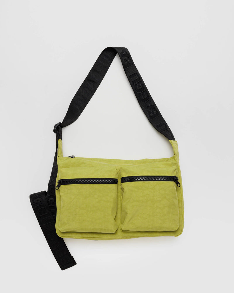 BAGGU.com  Medium Cargo Crossbody - Lemongrass